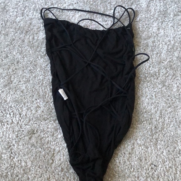 Black strap bodysuit - Picture 2 of 3